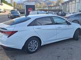 Hyundai Elantra 2022 годаfor8 500 000 тг. в Алматы – фото 4