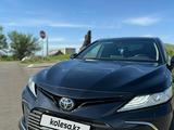 Toyota Camry 2021 годаүшін16 100 000 тг. в Усть-Каменогорск – фото 4