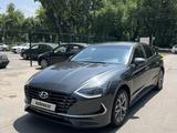Hyundai Sonata 2022 года за 11 500 000 тг. в Алматы