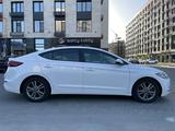 Hyundai Elantra 2017 года за 7 500 000 тг. в Уральск – фото 4