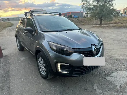 Renault Kaptur 2018 года за 7 600 000 тг. в Актобе – фото 5