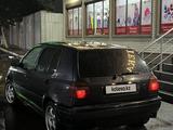 Volkswagen Golf 1993 года за 2 000 000 тг. в Алматы – фото 2