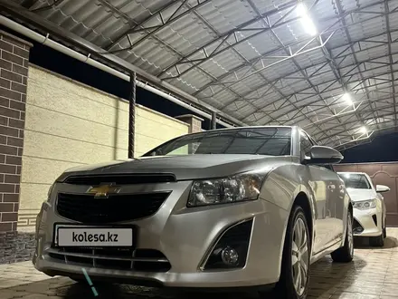 Chevrolet Cruze 2014 года за 5 500 000 тг. в Шымкент – фото 3
