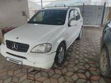 Mercedes-Benz ML 320 1997 годаfor2 900 000 тг. в Алматы