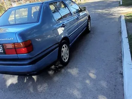 Volkswagen Vento 1993 года за 2 450 000 тг. в Алматы – фото 2