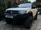 Mitsubishi L200 2011 года за 10 000 000 тг. в Алматы
