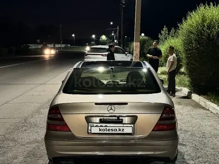 Mercedes-Benz E 320 2003 года за 4 500 000 тг. в Павлодар – фото 3