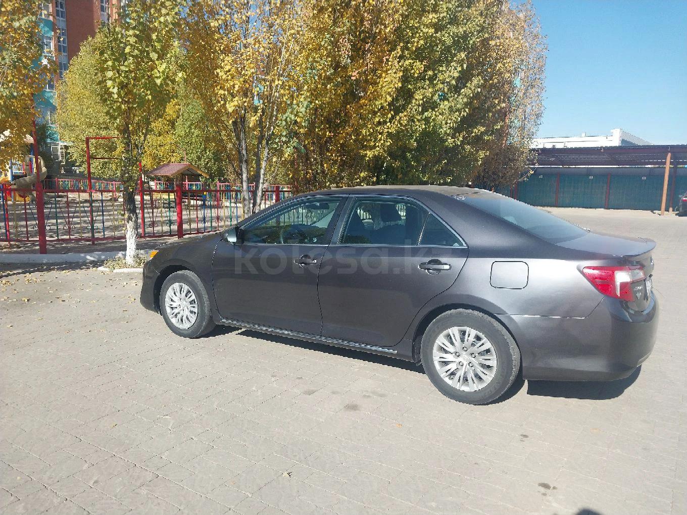 Toyota Camry 2013 г.