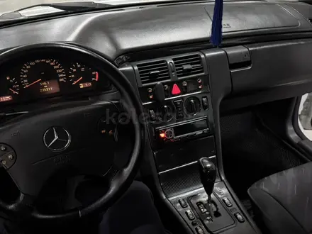 Mercedes-Benz E 320 2000 года за 4 300 000 тг. в Астана – фото 12