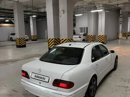 Mercedes-Benz E 320 2000 года за 4 300 000 тг. в Астана – фото 7
