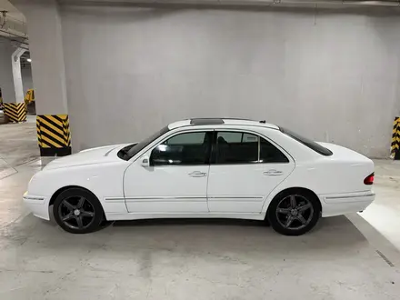 Mercedes-Benz E 320 2000 года за 4 300 000 тг. в Астана – фото 9