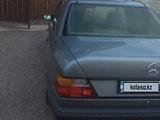 Mercedes-Benz E 230 1988 года за 2 000 000 тг. в Мерке – фото 2