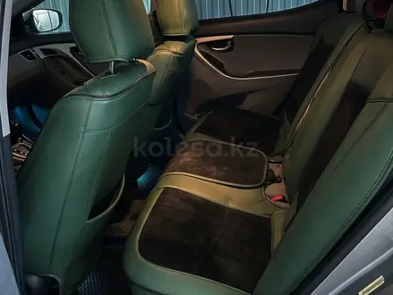 Hyundai Elantra 2012 года за 2 500 000 тг. в Актобе – фото 3