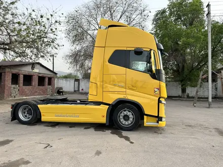 Volvo  FH XXL MEGA 2018 года за 29 000 000 тг. в Алматы – фото 32