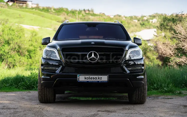 Mercedes-Benz GL 400 2014 годаfor19 500 000 тг. в Алматы