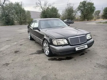 Mercedes-Benz S 320 1995 года за 3 500 000 тг. в Алматы – фото 20
