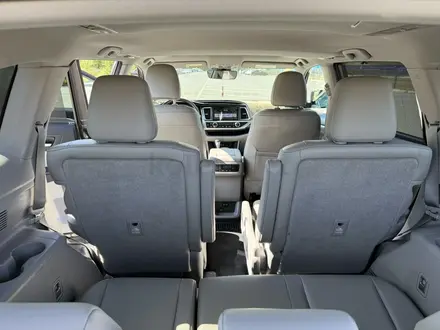 Toyota Highlander 2018 года за 17 500 000 тг. в Уральск – фото 14