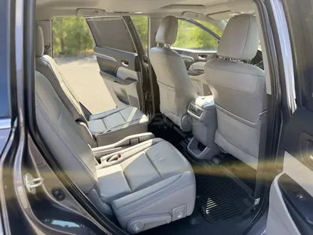 Toyota Highlander 2018 года за 17 500 000 тг. в Уральск – фото 15