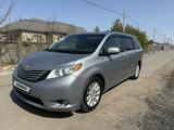 Toyota Sienna 2011 года за 13 000 000 тг. в Астана – фото 2