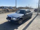 Mercedes-Benz E 220 1993 года за 2 000 000 тг. в Жезказган