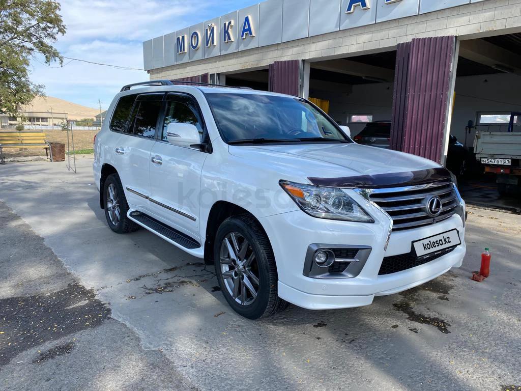 Lexus LX 570 2014 г.