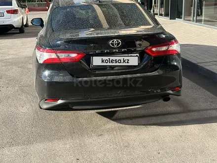 Toyota Camry 2019 года за 11 800 000 тг. в Шымкент – фото 5