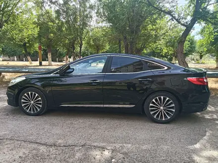 Hyundai Grandeur 2011 года за 8 000 000 тг. в Тараз – фото 3