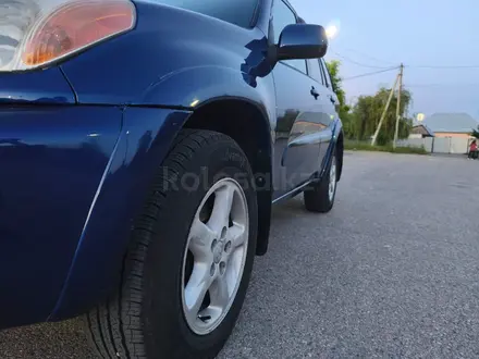 Toyota RAV4 2002 года за 4 500 000 тг. в Алматы – фото 10
