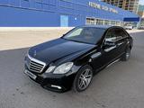 Mercedes-Benz E 300 2010 годаүшін7 200 000 тг. в Караганда – фото 2