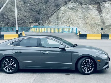 Hyundai Sonata 2022 года за 15 000 000 тг. в Алматы – фото 4