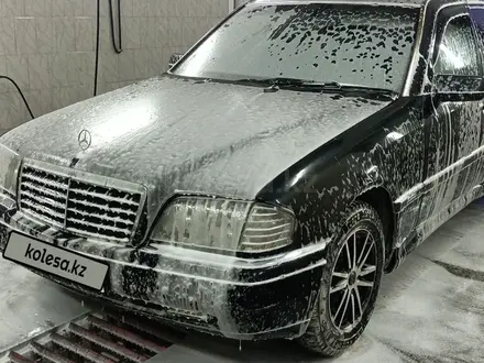 Mercedes-Benz C 180 1993 года за 1 500 000 тг. в Кокшетау