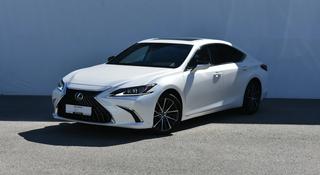 Lexus ES 250 2023 года за 21 800 000 тг. в Атырау