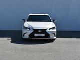 Lexus ES 250 2023 годаүшін21 800 000 тг. в Атырау – фото 2