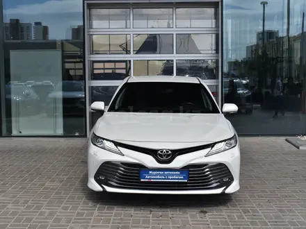 Toyota Camry 2019 года за 14 890 000 тг. в Астана – фото 8