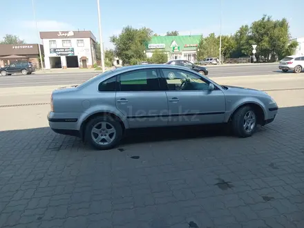 Volkswagen Passat 2002 года за 3 300 000 тг. в Уральск – фото 3