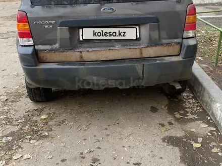 Ford Escape 2002 года за 1 200 000 тг. в Уральск