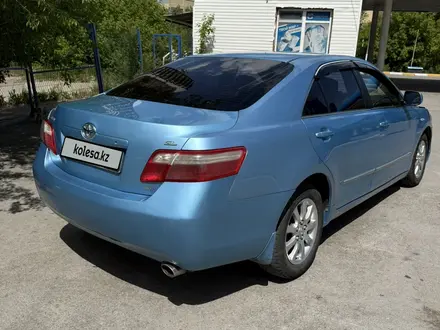 Toyota Camry 2006 года за 4 400 000 тг. в Караганда – фото 2