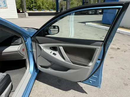 Toyota Camry 2006 года за 4 400 000 тг. в Караганда – фото 10