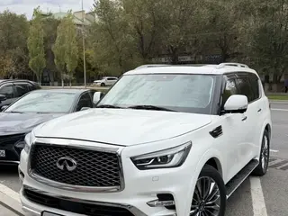 Infiniti QX80, 2021