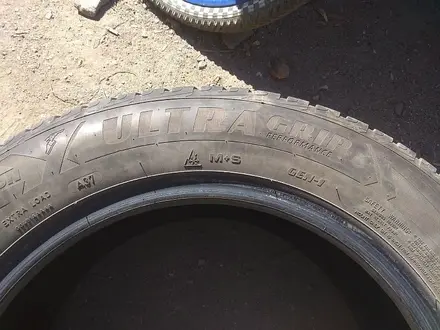 Шины 215/60 R16: две шины — "GoodYear Ultra Grip Performance" (Ге за 100 000 тг. в Астана – фото 8