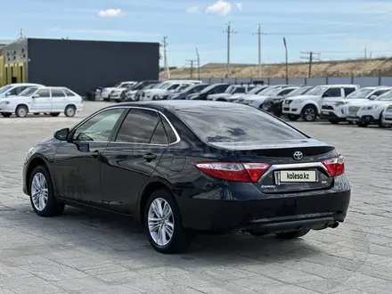 Toyota Camry 2016 года за 8 500 000 тг. в Атырау – фото 3