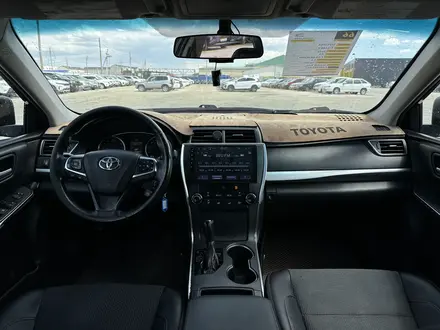 Toyota Camry 2016 года за 8 500 000 тг. в Атырау – фото 8