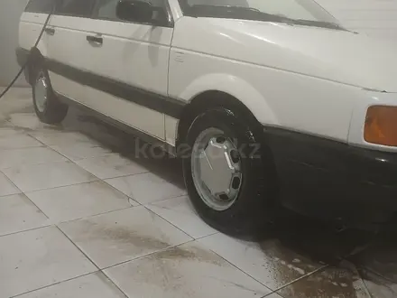 Volkswagen Passat 1991 года за 1 300 000 тг. в Кызылорда – фото 8