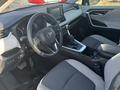 Toyota RAV4 2022 года за 17 500 000 тг. в Атырау – фото 3