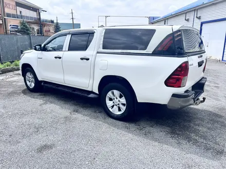 Toyota Hilux 2016 года за 13 500 000 тг. в Актобе – фото 5
