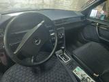 Mercedes-Benz E 260 1992 годаfor2 100 000 тг. в Костанай – фото 3