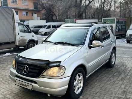 Mercedes-Benz ML 270 2001 года за 4 500 000 тг. в Алматы – фото 6