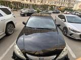 Toyota Camry 2005 года за 5 800 000 тг. в Актау – фото 2