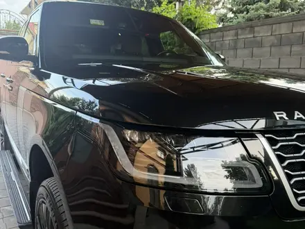 Land Rover Range Rover 2020 года за 47 000 000 тг. в Алматы – фото 3