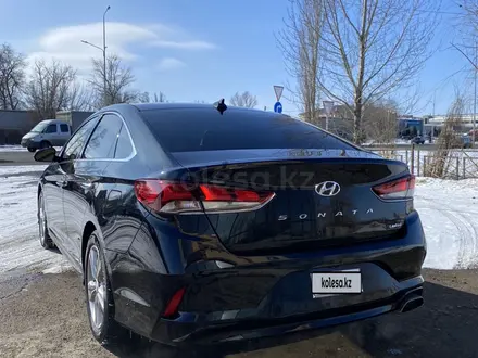 Hyundai Sonata 2018 года за 6 800 000 тг. в Уральск – фото 6